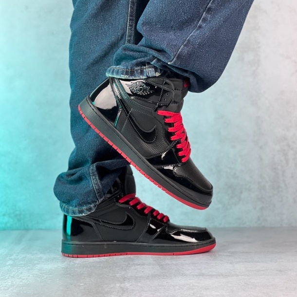 جردن ۱ ساقدار اس پی جینا | Jordan 1 Retro High SP Gina