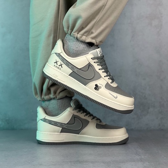 نایکی ایرفورس وان کاز | Nike Airforce 1 Kaws