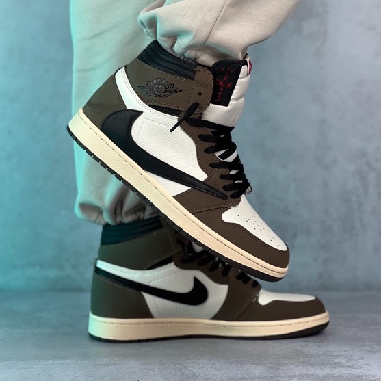 جردن 1 ترویس اسکات ساقدار دارک موکا | Jordan 1 Travis High OG Dark Mocha