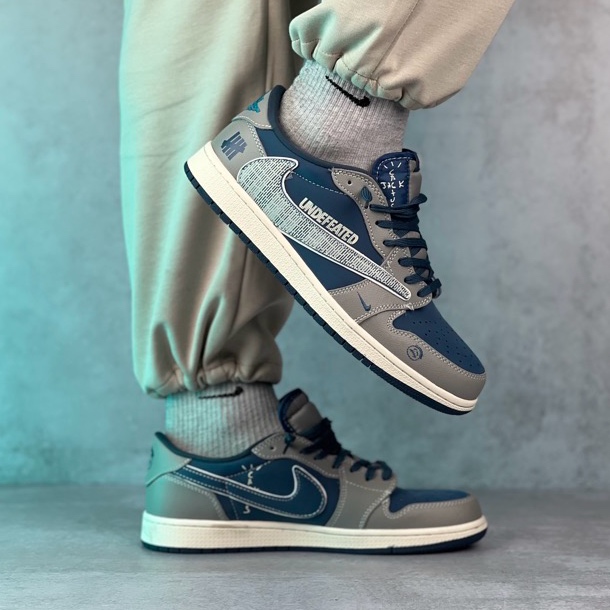 جردن ۱ ترویس اندفیتد | Jordan 1 Low Travis Undefeated